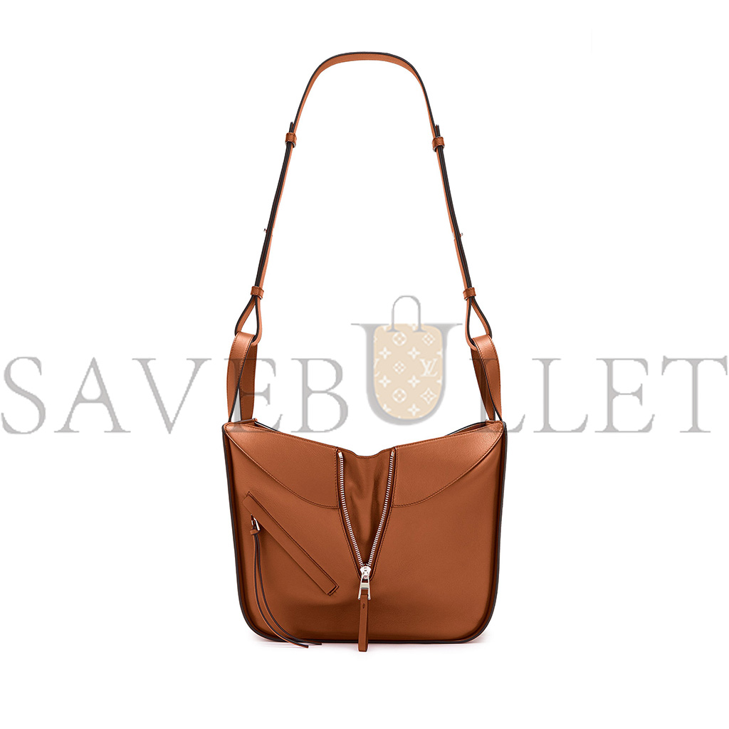 LOEWE SMALL HAMMOCK BAG IN CLASSIC CALFSKIN 0010110567 (39*24*13.5cm)